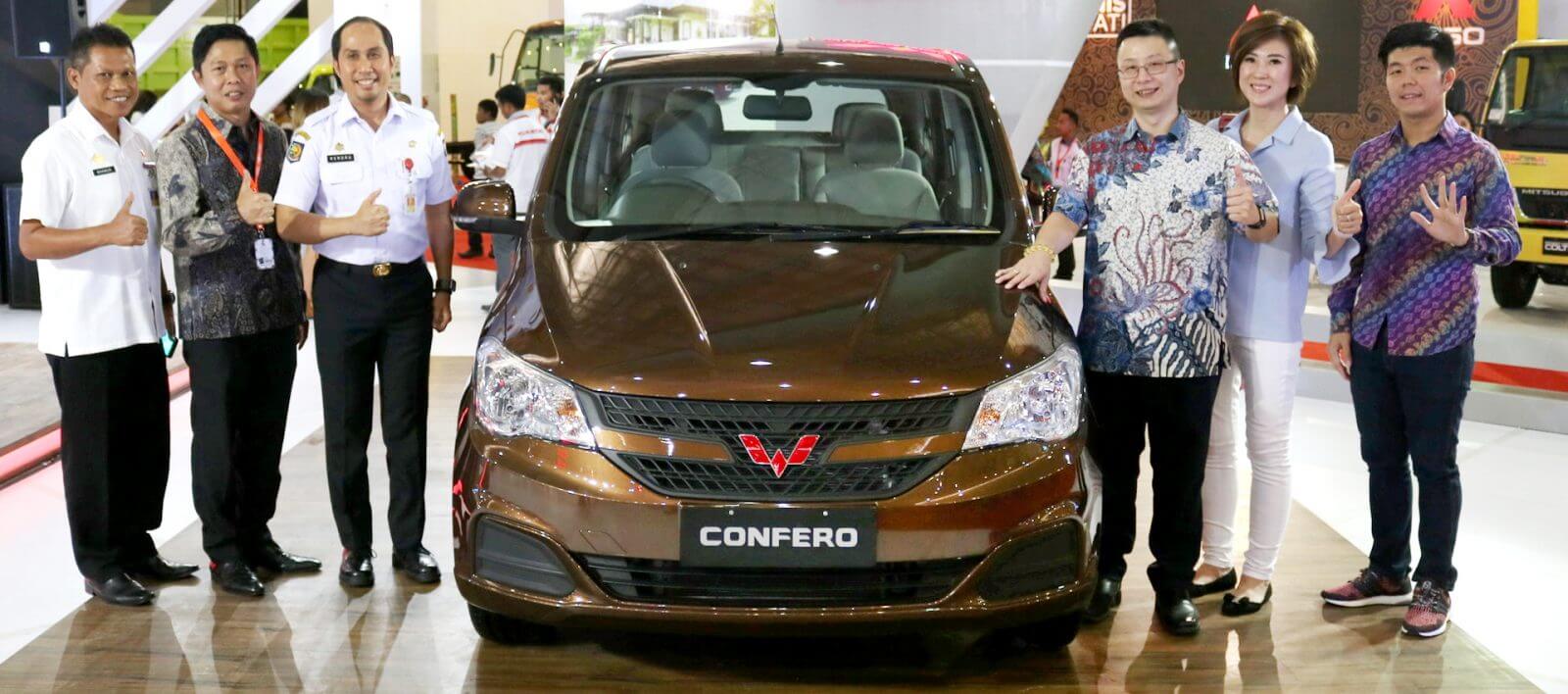 Image Wuling Motors Participates in Makassar Automotive Exhibition 2017