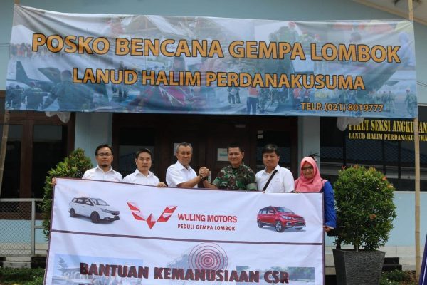 Wuling Motors Provides Goods For Lombok Disaster Victims 2 600x400