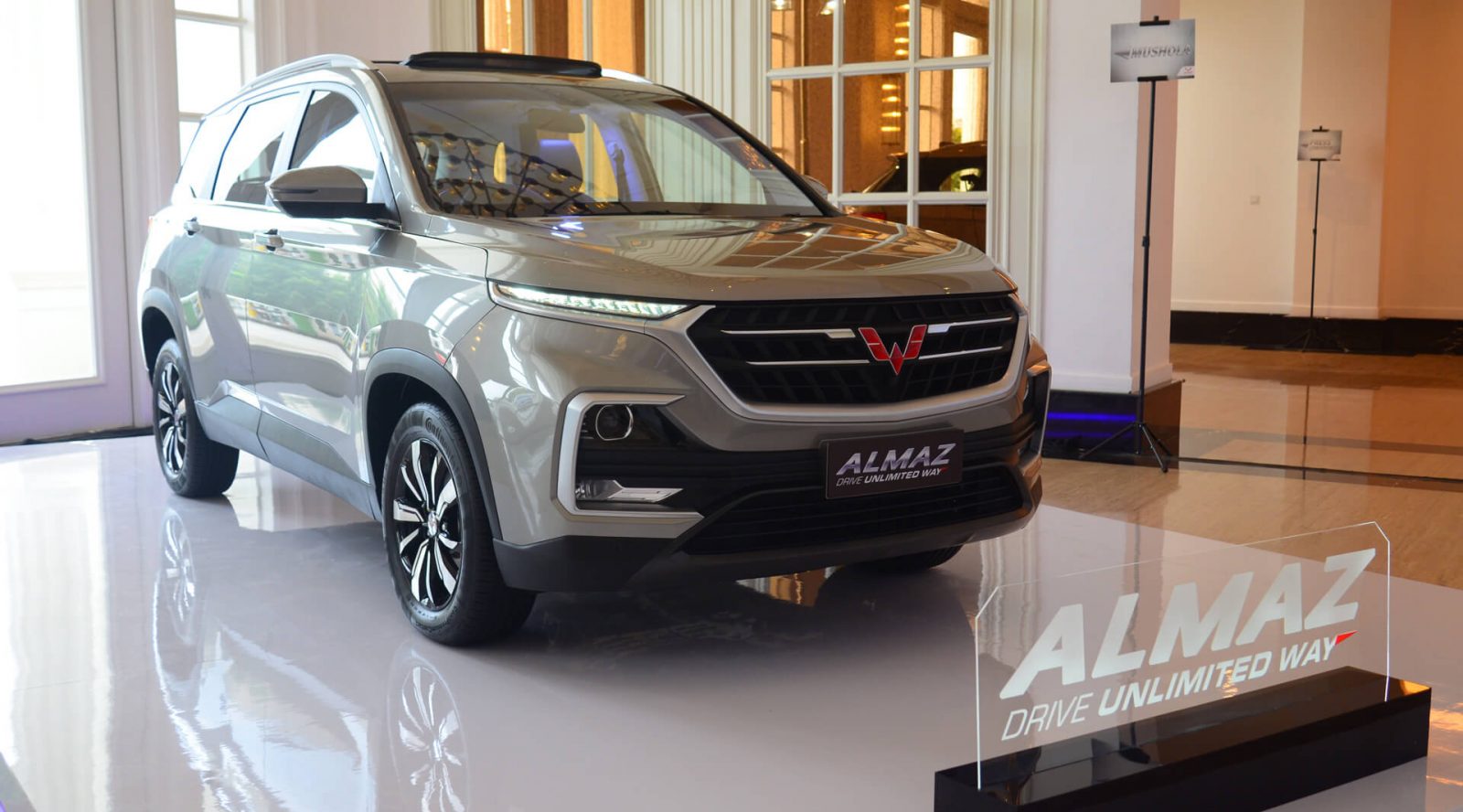 Image Wuling Almaz is Officially Introduced In Indonesia