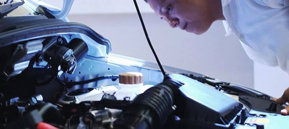 Image Brake Fluid Maintenance, What Must Be Done?