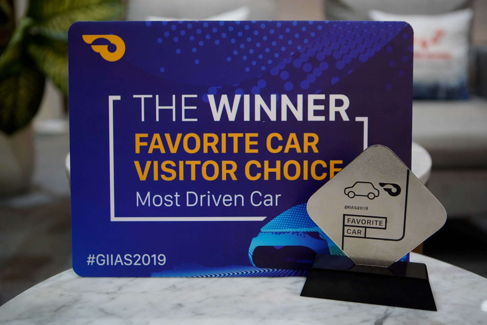 Image Wuling Records Positive Achievement & Receives Award at GIIAS 2019