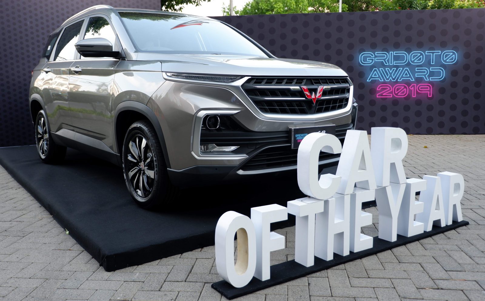 Image Wuling Almaz Raih Gelar Car of The Year di Ajang Gridoto Award 2019