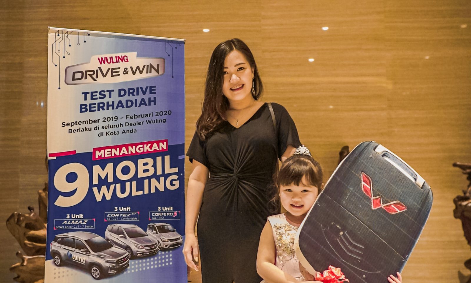 Image Hadiah Program Wuling ‘Drive & Win’ Periode Pertama Diserahkan ke Para Pemenang