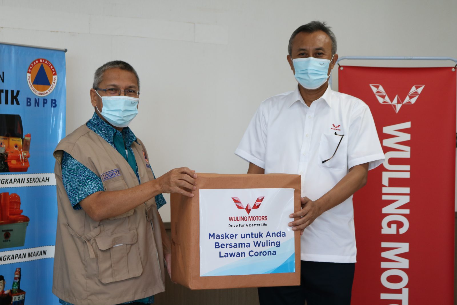 Image Wuling Donates 100,000 Non-Medical Masks to Covid-19 Task Force