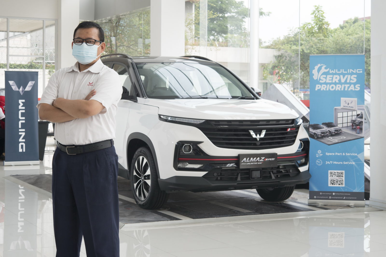 Image Wuling Service Priority Program Presented for Almaz RS Customers