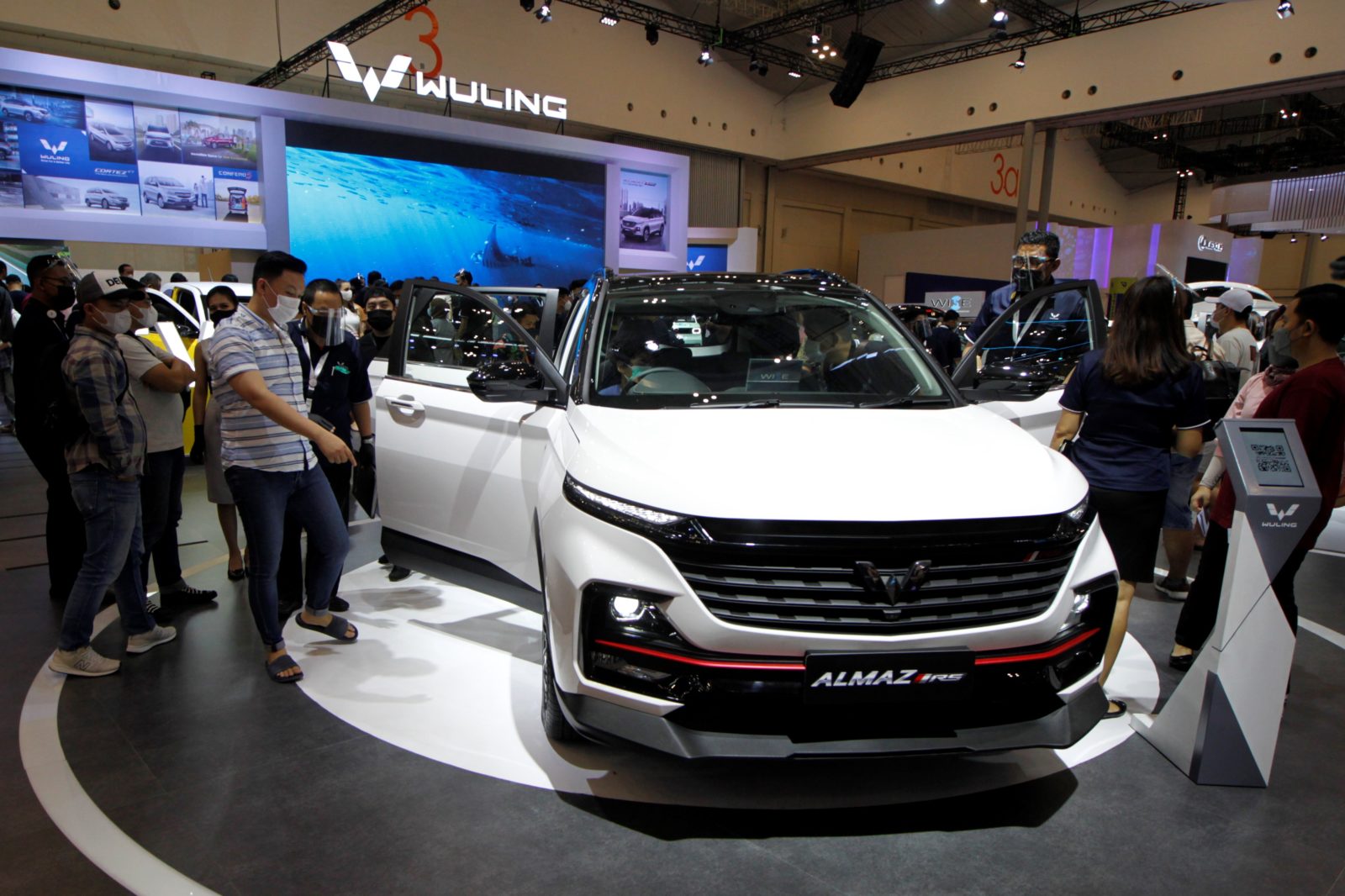 Image Almaz and Almaz RS Dominate Wuling Sales During GIIAS 2021