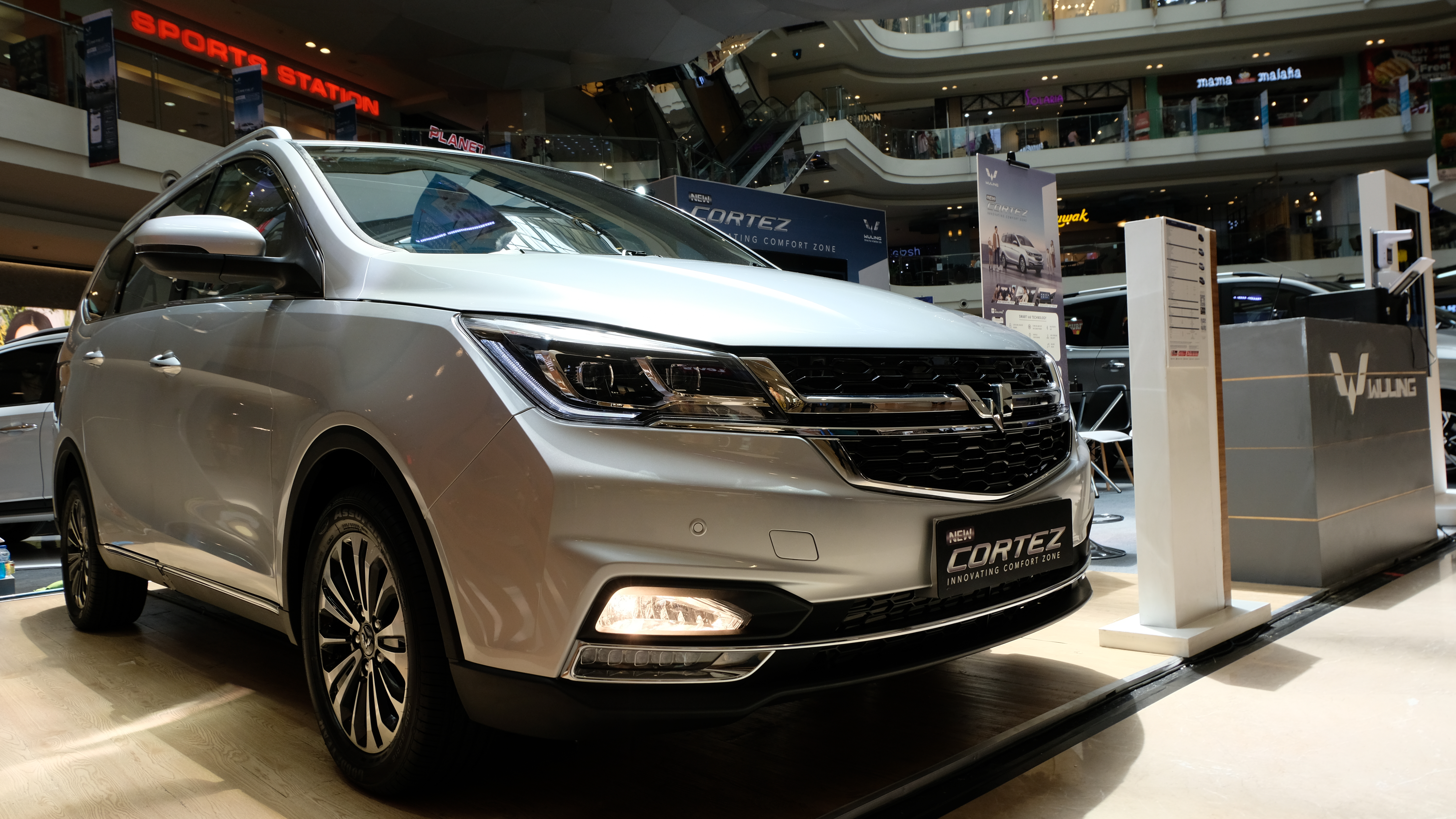 Image Wuling New Cortez Officially Greets Consumers in Semarang