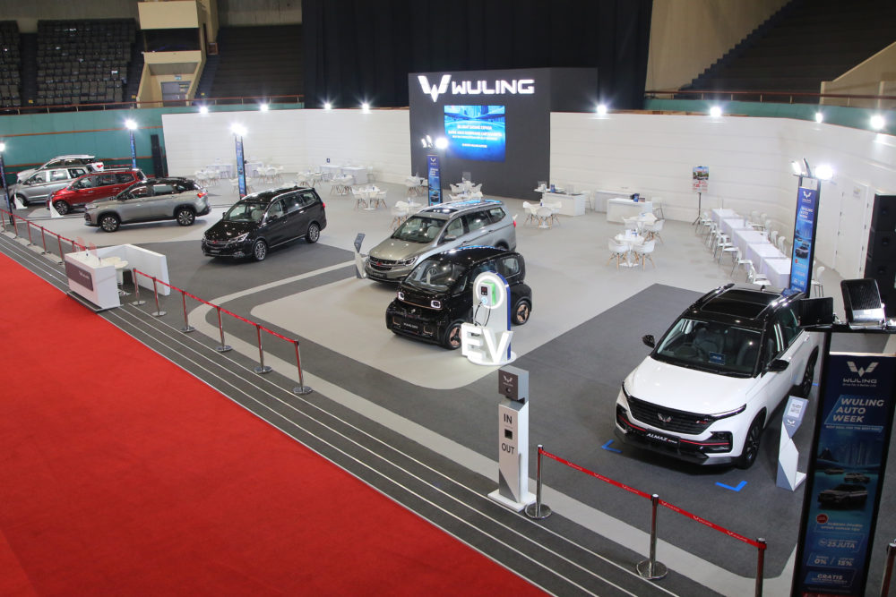 Wuling membawa jajaran produk yang lengkap pada acara Jakarta Auto Week 2022 di Jakarta Convention Center Booth PL2_ 1000x667