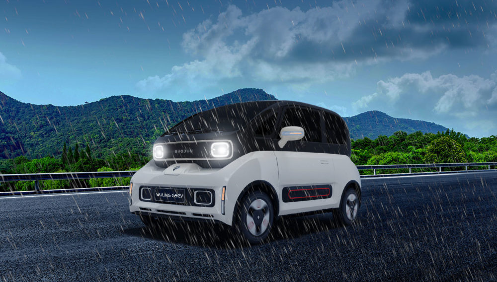 Mobil Listrik Tidak Akan Konslet Saat Hujan