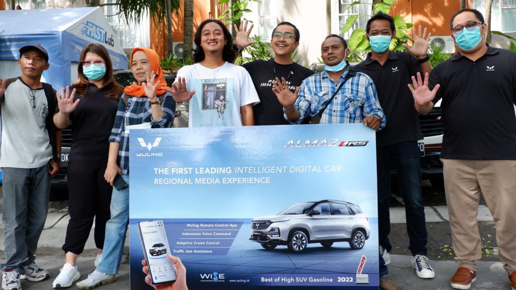 Image Wuling Bagikan Pengalaman Berkendara dengan Almaz RS di Balir